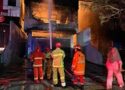 Dua Ruko Bertingkat dan Satu Rumah Warga Di Balikpapan Hangus Terbakar