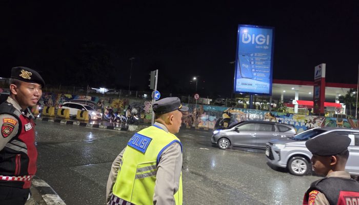 Kasubsatgas Humas Polresta Balikpapan Pantau Malam Pergantian Tahun, Ibadah Gereja hingga Arus Lalu Lintas Terkendali
