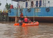 Perahu Tenggelam di Sungai Mahakam, Satu Penumpang Masih Dicari Tim SAR Gabungan