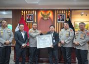 Kapolda Kaltim Terima Penghargaan Presisi Award dari Lemkapi