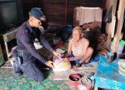 Wujud Bakti untuk Lansia, Brimob Kaltim Salurkan Bantuan Kemanusiaan di Pelosok Balikpapan Utara