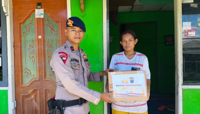 Aksi Humanis Detasemen Gegana Brimob Kaltim, Salurkan Bantuan Sembako Jumat Berkah di Balikpapan