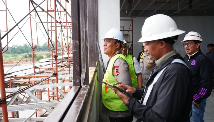 Wakapolri Tinjau Pembangunan SMA Kemala Taruna Bhayangkara, Progres Capai 43 Persen