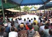 Kapolda Aceh Serahkan 300 Kasur dan Dana Tunggu Hunian untuk Korban Banjir Bandang di Ketambe