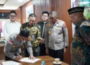Kapolda Aceh Terima 1,2 Juta PIN E-Learning untuk Siswa Korban Bencana