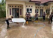 Brimob Kaltim Pulihkan Posyandu Terdampak Bencana, Bersihkan Lumpur di Aceh Utara