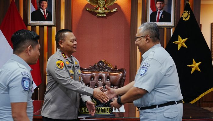 Kapolda Kaltim Terima Audiensi PT Jasa Raharja Bahas Penguatan Sinergi Pelayanan Publik