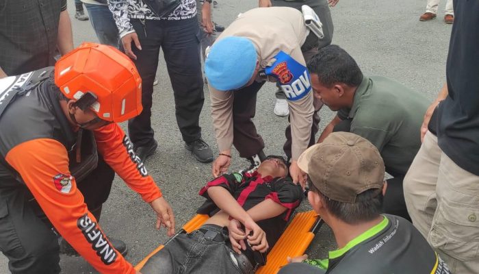 Mahasiswa Pingsan di DPRD Samarinda, Tim Medis Sigap Menangani