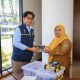 Penyerahan perangkat robotika kepada guru dalam program ekstrakurikuler robotika IKN