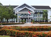 Wisuda ke-169 USK Lepas 1.322 Lulusan, Rektor Soroti Tantangan Masa Depan