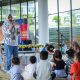 Anak-anak mengikuti kegiatan dongeng satwa dalam acara IKN Fun Day di kawasan Ibu Kota Nusantara.