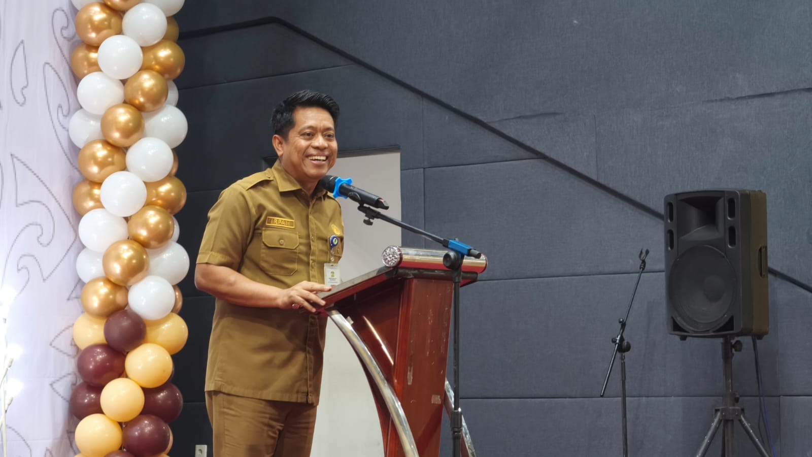 Kepala Disdikbud Balikpapan Irfan Taufik menyampaikan sambutan pada Pentas Seni PAUD SKB di BSCC Balikpapan