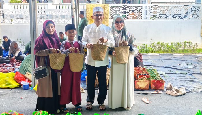 Wali Kota Balikpapan Salurkan 300 Ekor Hewan Kurban dari Dana Pribadi
