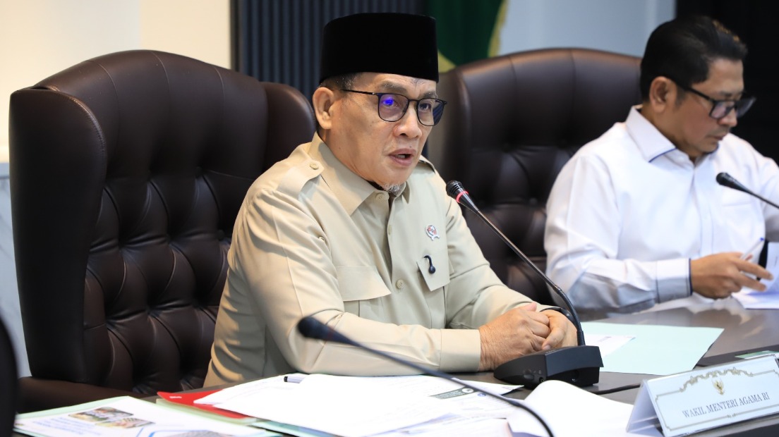 Wakil Menteri Agama Romo Muhammad Syafi'i memimpin rapat membahas pencegahan penyebaran budaya LGBTQ di Kantor Kementerian Agama.