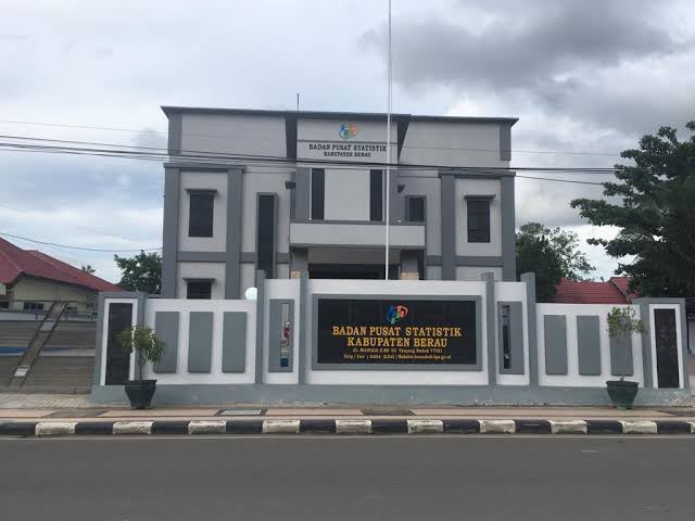 Gedung Badan Pusat Statistik (BPS) Kabupaten Berau di Tanjung Redeb sebagai kantor perilis data inflasi Juni 2026.