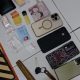 Barang bukti sabu, telepon genggam, uang tunai, dan perlengkapan lain yang disita Polda Kaltim dalam pengungkapan sindikat sabu di Sangatta, Kutai Timur.