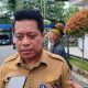 Kepala Disdikbud Balikpapan Irfan Taufik memberikan keterangan kepada wartawan terkait pengajuan dana BTT untuk perbaikan jalan menuju SDN 022 Balikpapan Timur.