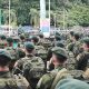Pangdam VI/Mulawarman Mayjen TNI Krido Pramono menyambut 340 personel Satgas Yonif 613/Raja Alam yang kembali dari penugasan di Papua di Pelabuhan Semayang, Balikpapan.