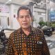 Kuasa hukum Rohmat Harsono, Efi Maryono, memberikan keterangan kepada wartawan usai pemeriksaan saksi kasus tambang ilegal eks Hotel Tirta di Balikpapan.
