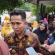 Wali Kota Balikpapan Rahmad Mas'ud memberikan keterangan kepada awak media terkait penggantian pipa induk dan gangguan distribusi air bersih.