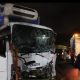Truk fuso mengalami kerusakan parah usai diduga mengalami rem blong dan menabrak sejumlah kendaraan di depan Pelabuhan Semayang, Balikpapan.